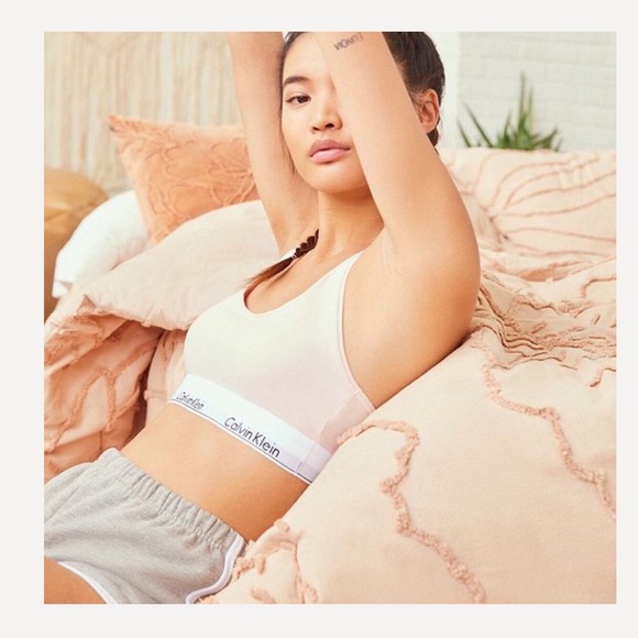 Calvin Klein Pink Racerback Modern Cotton Logo Bra - Picture 6 of 7